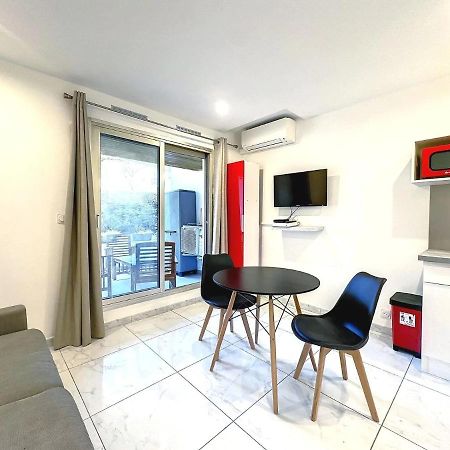 Superbe Studio Terrasse Centre Ville Et Plages A Pieds คานส์ ภายนอก รูปภาพ